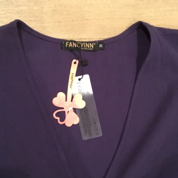 Fancyinn Ruffled Deep V Crop Top - Picture 5 of 5